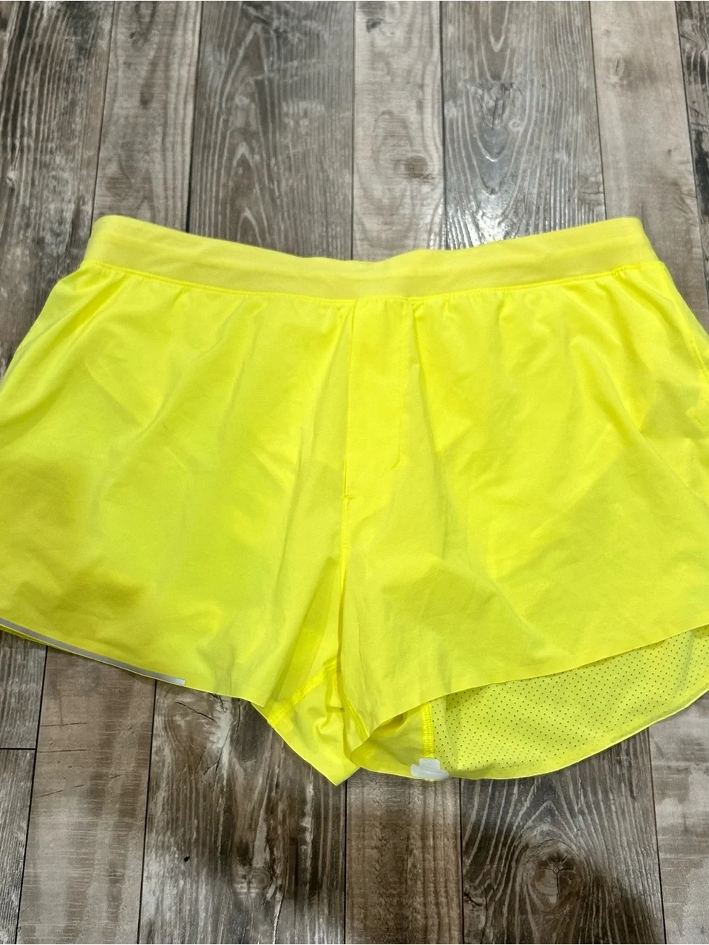 Lululemon Men’s Athletic Shorts XL